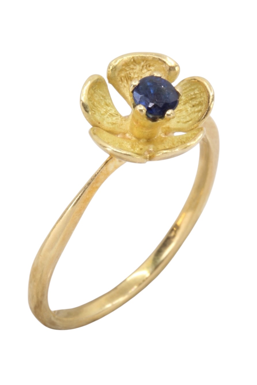 BAGUE FLEUR SAPHIR