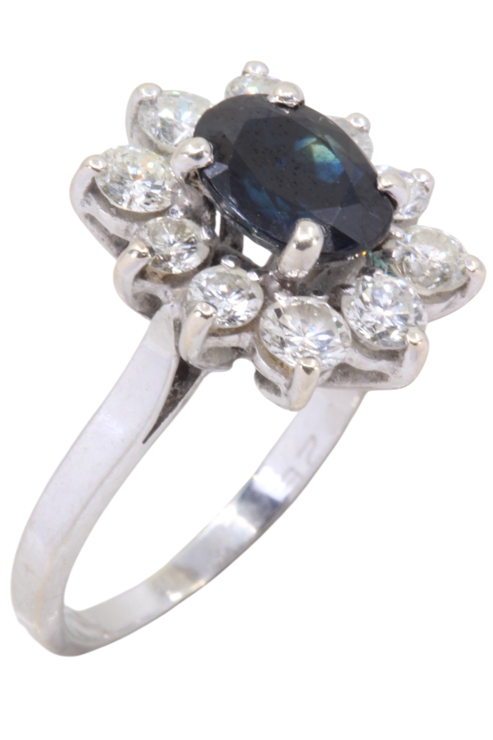 BAGUE POMPADOUR SAPHIR ET DIAMANTS