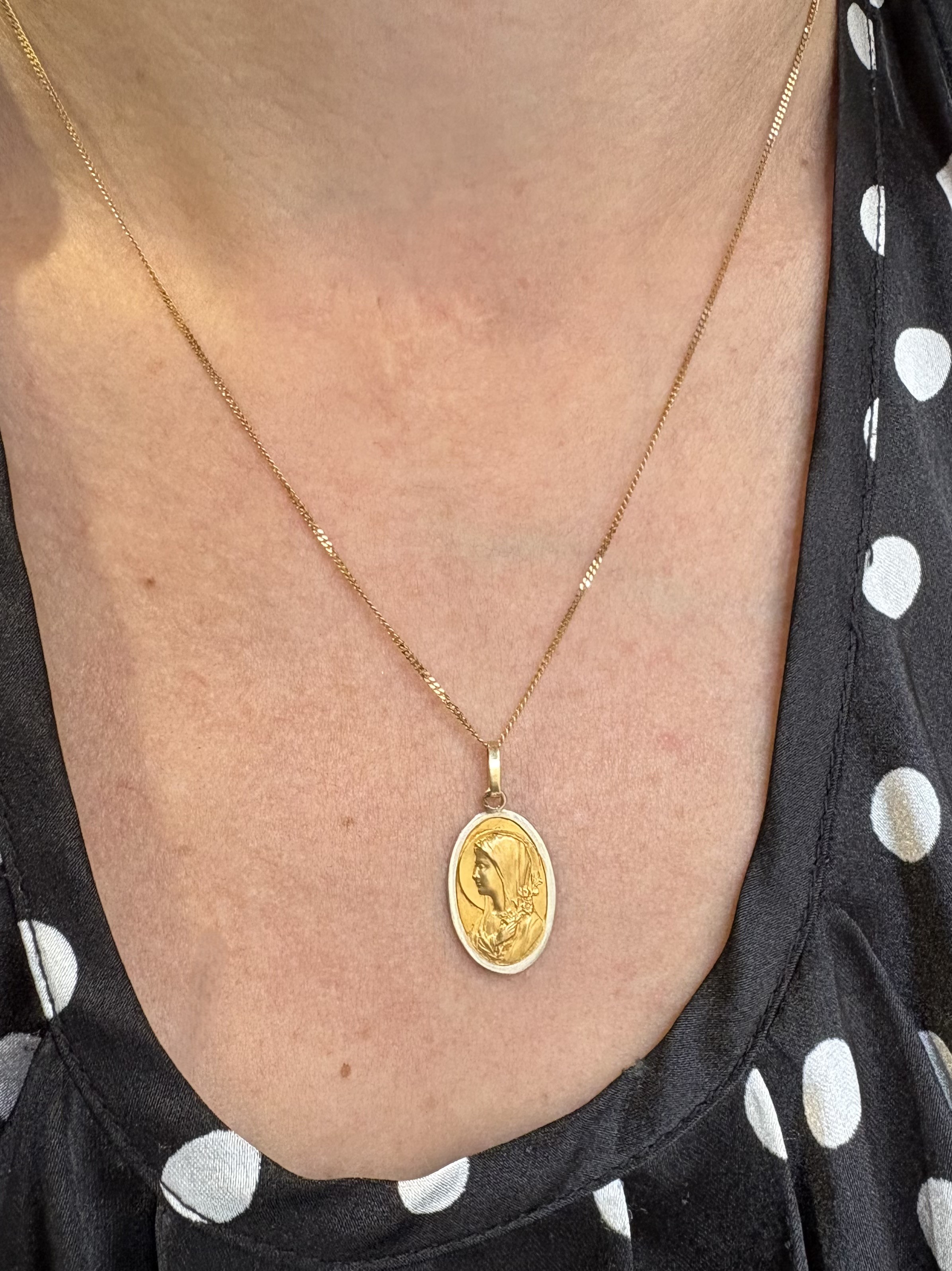 MÉDAILLE VIERGE ART-DÉCO