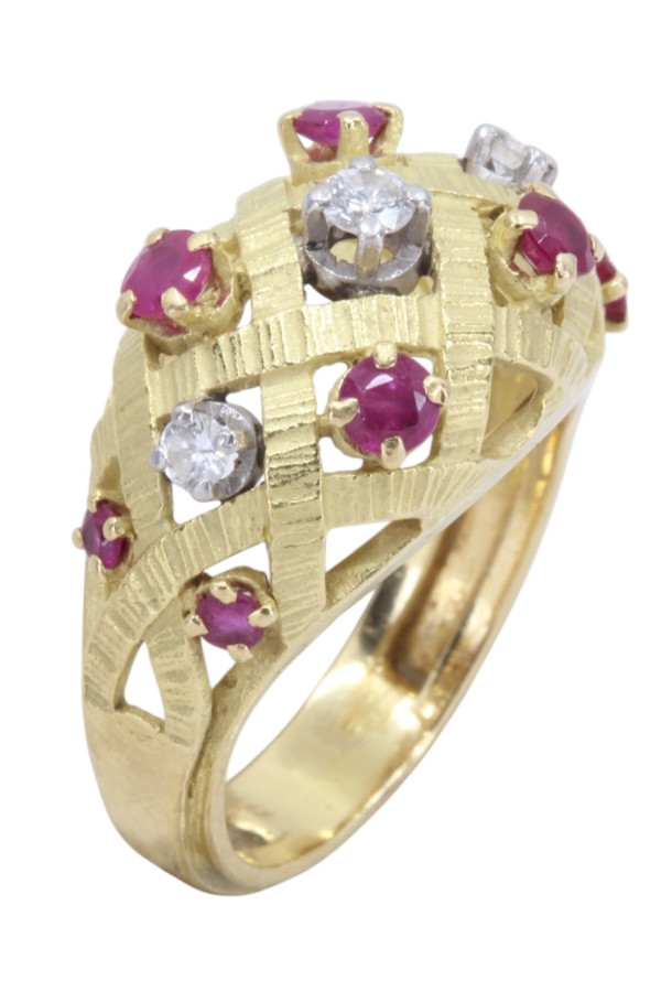 BAGUE BOULE RUBIS ET DIAMANTS
