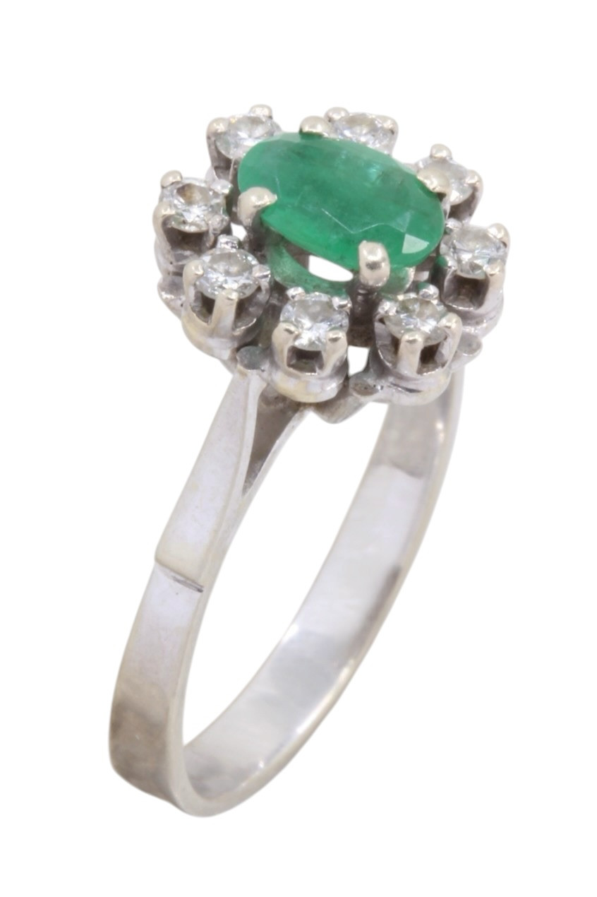 BAGUE MARGUERITE ÉMERAUDE ET DIAMANTS