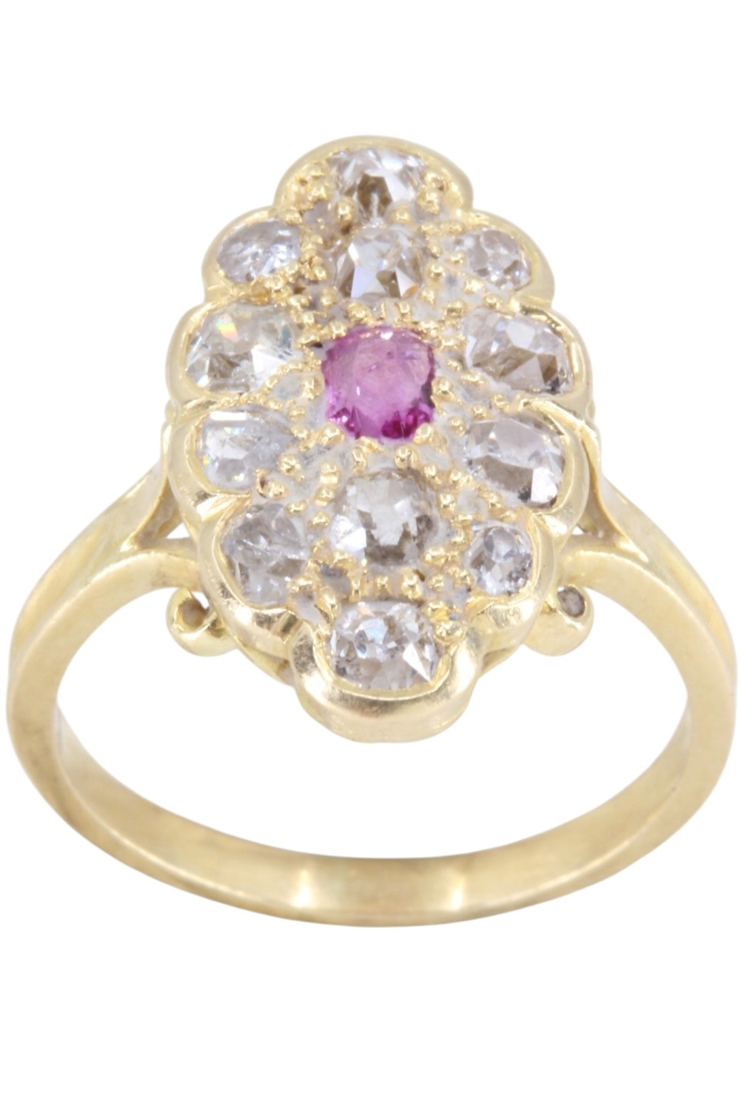 BAGUE MARQUISE RUBIS ET DIAMANTS